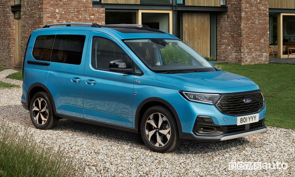 Nuovo Ford Tourneo Connect, Cosa Cambia, Caratteristiche -
