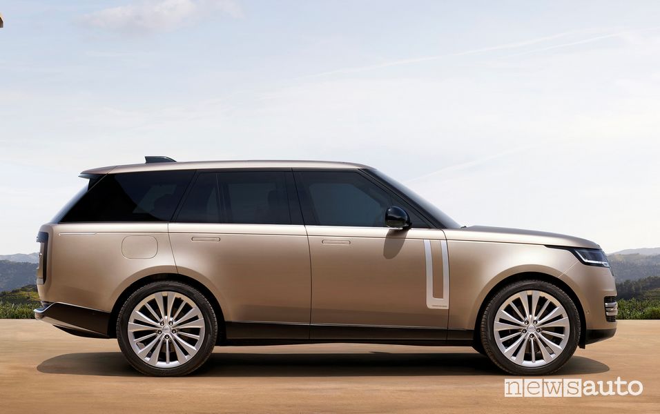 Vista laterale nuovo Range Rover