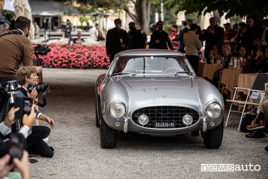 Ferrari 250 GT TDF Coupé Pininfarina Best of Show al Concorso di Eleganza Villa d’Este 2021