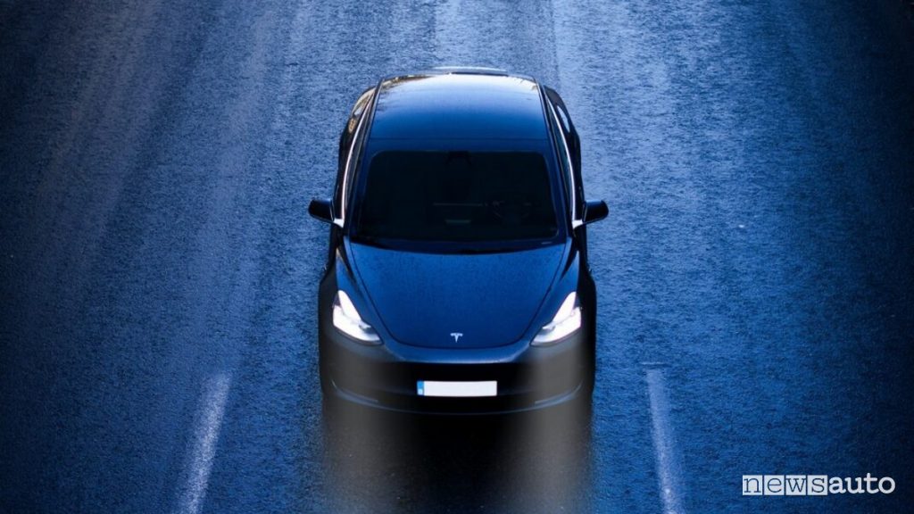 Sulla Tesla sarà montato il tergicristallo laser!