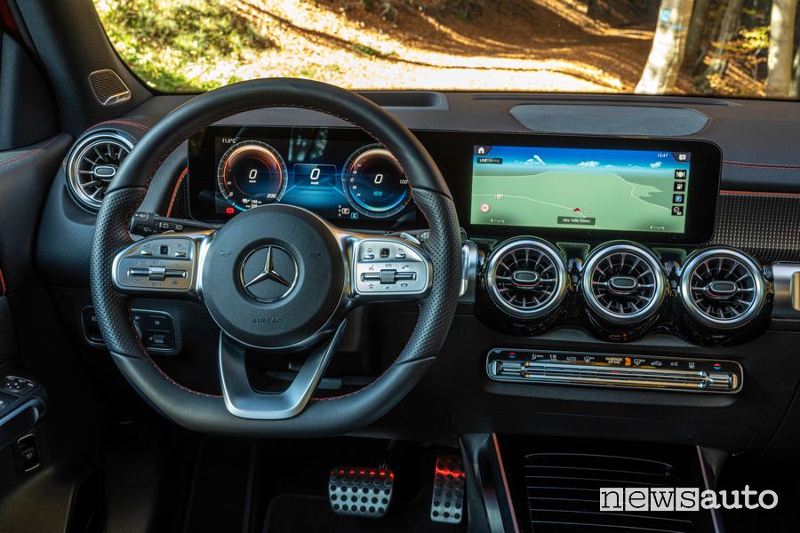 Volante abitacolo Mercedes-EQ EQB 350 4MATIC