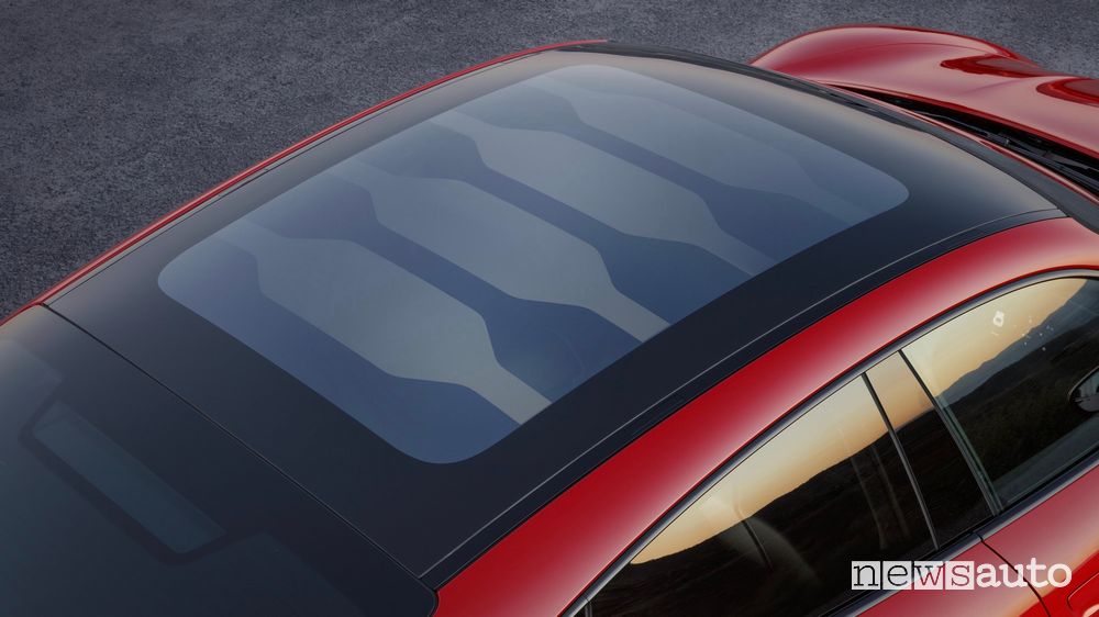 Tetto panoramico Porsche Taycan GTS Sport Turismo