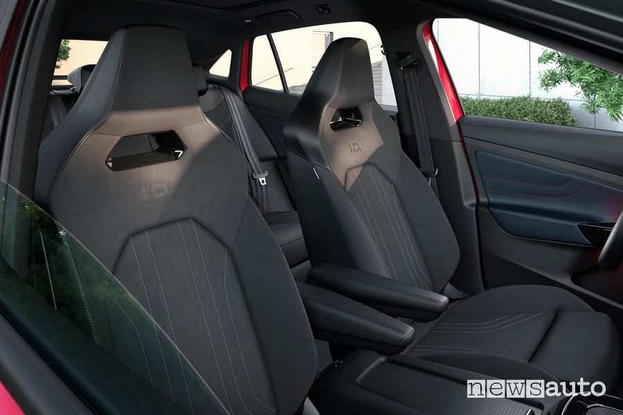 Sedili anteriori sportivi abitacolo Volkswagen ID.5 GTX