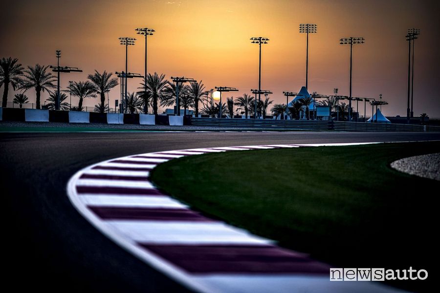 Orari Gp Qatar F1 2021 diretta SKY e differita TV8