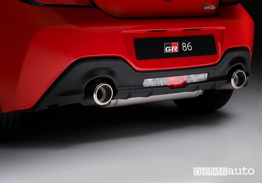 Scarico posteriore nuova Toyota GR86