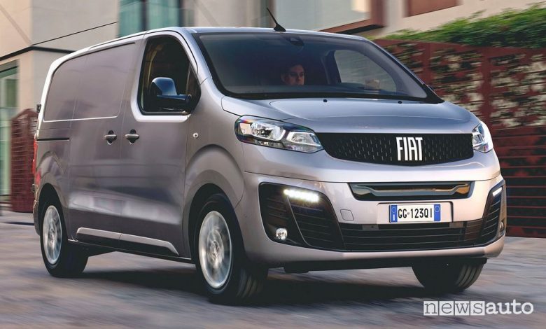 Vista di profilo nuovo Fiat Scudo su strada