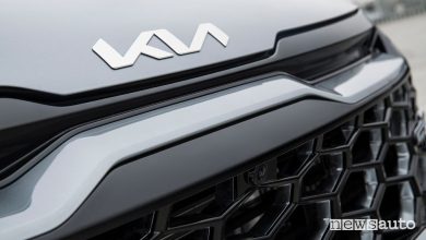Logo Kia griglia anteriore nuovo Kia Sportage