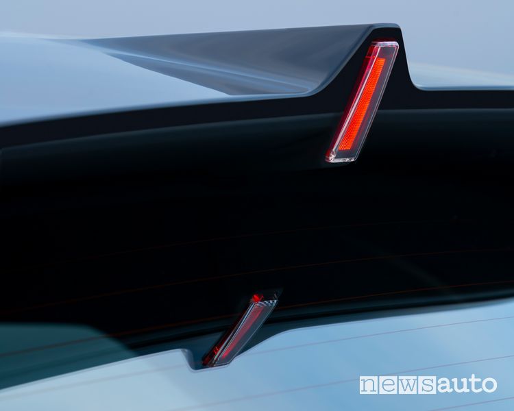 Luce di stop nuova Opel Astra Sports Tourer
