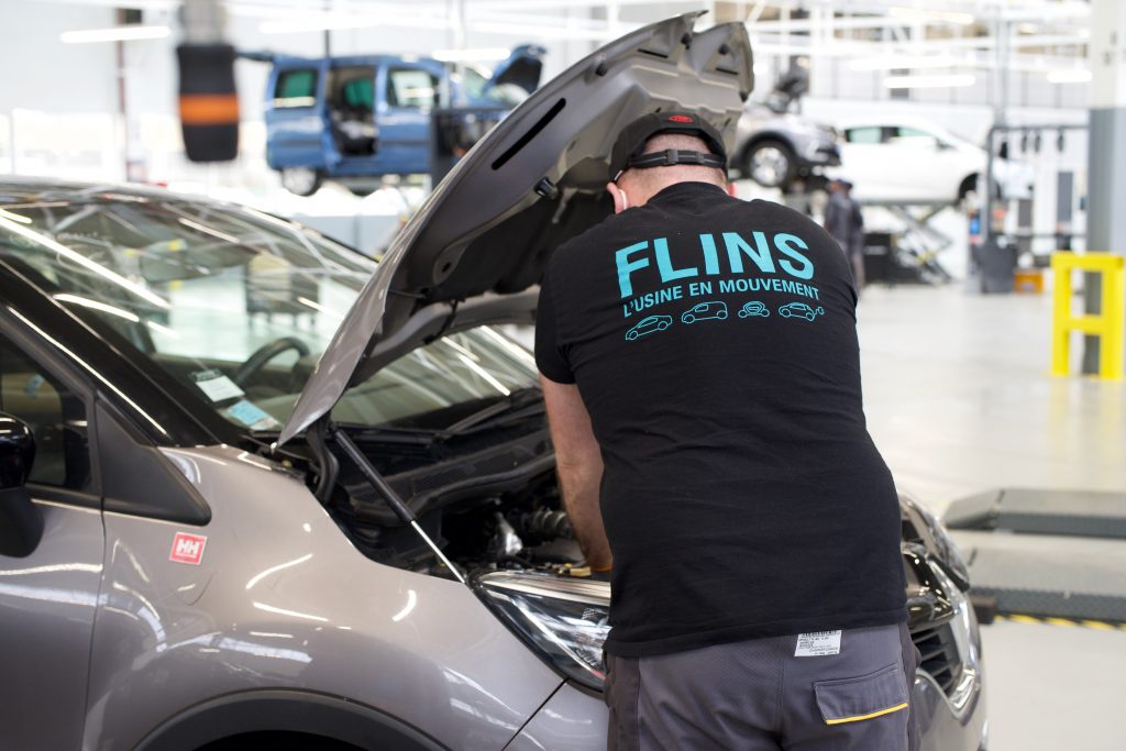 The Future Is NEUTRAL nella Re-Factroy Renault di Flins