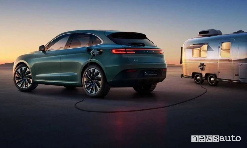 Auto elettrica Huawei anti Tesla, caratteristiche