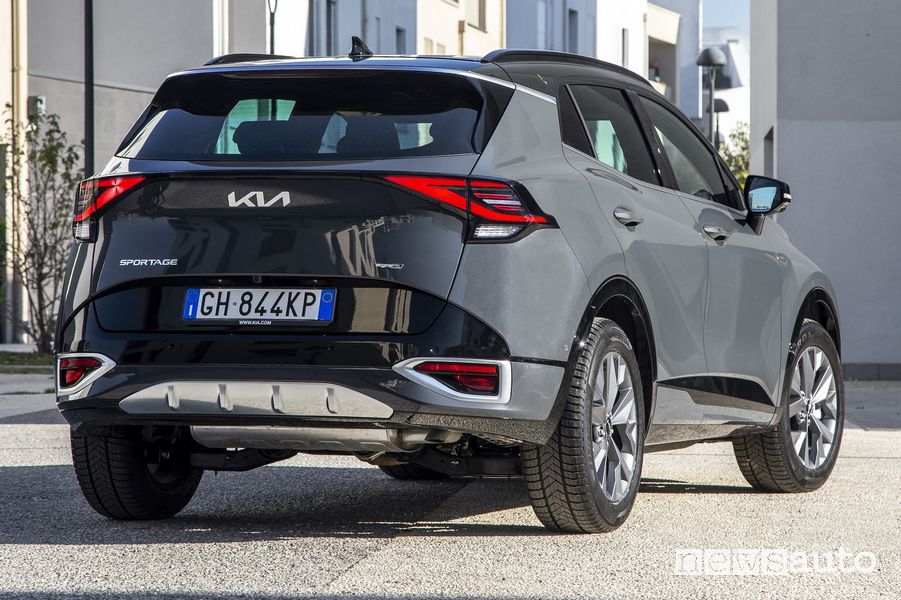 Vista posteriore nuova Kia Sportage