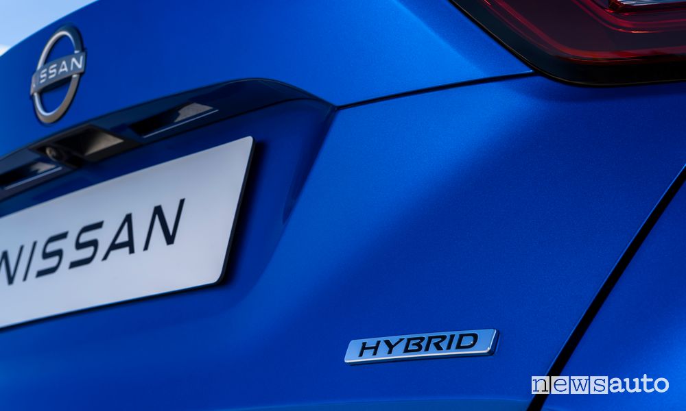Badge portellone posteriore Nissan Juke Hybrid
