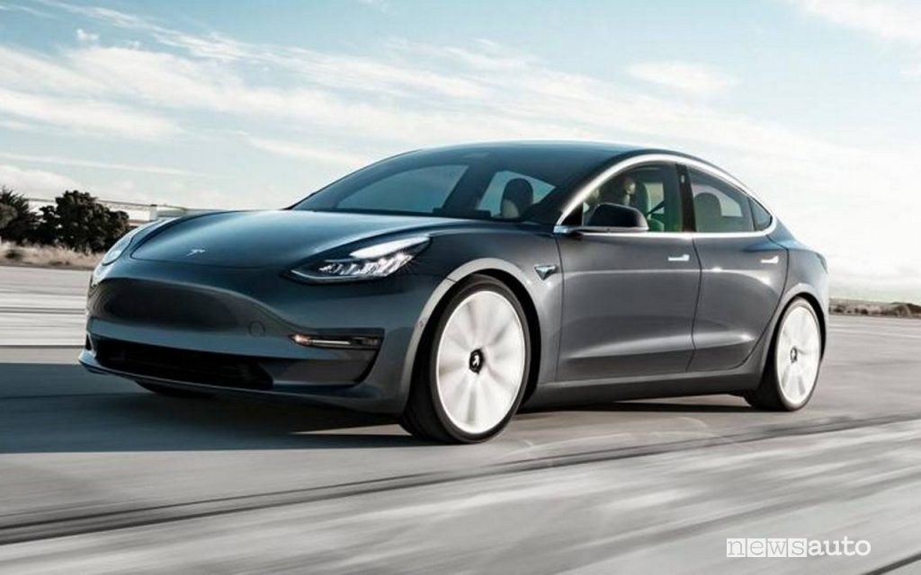 Gli hacker hanno preso di mira anche le Tesla