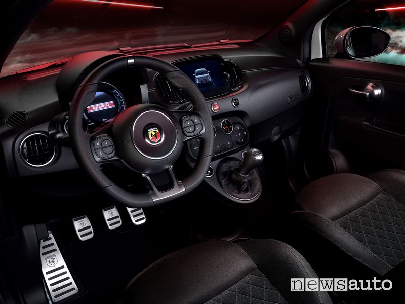 Plancia strumenti Abarth F595 pack