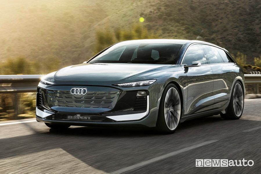 Vista di profilo Audi A6 Avant e-tron concept su strada