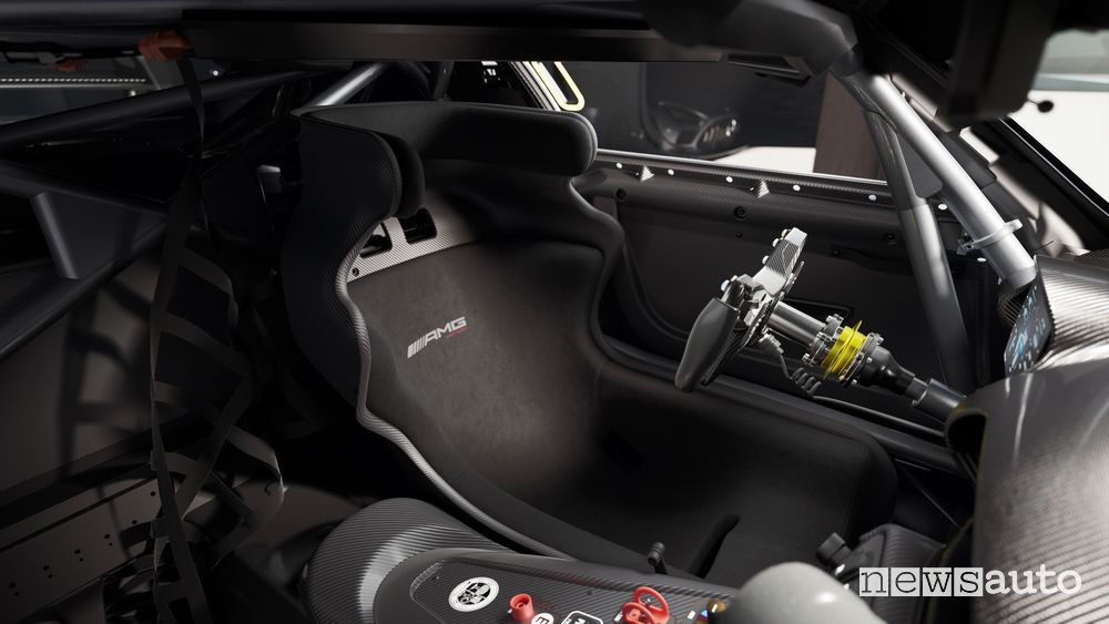 Sedile abitacolo Mercedes-AMG GT Track Series