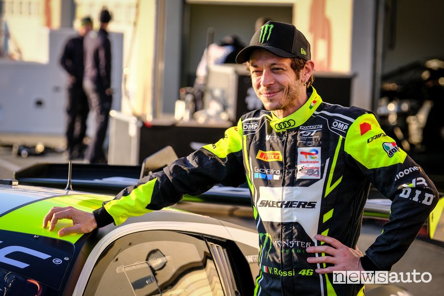 Valentino Rossi nel 2022 corre nel GT World Challenge Europe con l'Audi R8 LMS