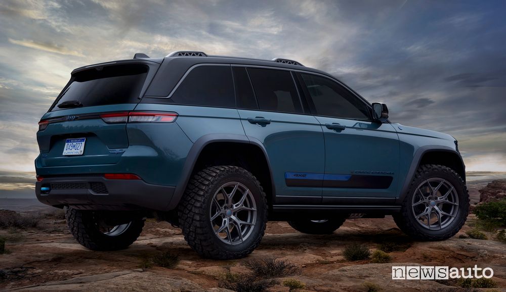 Jeep Grand Cherokee Trailhawk PHEV Concept