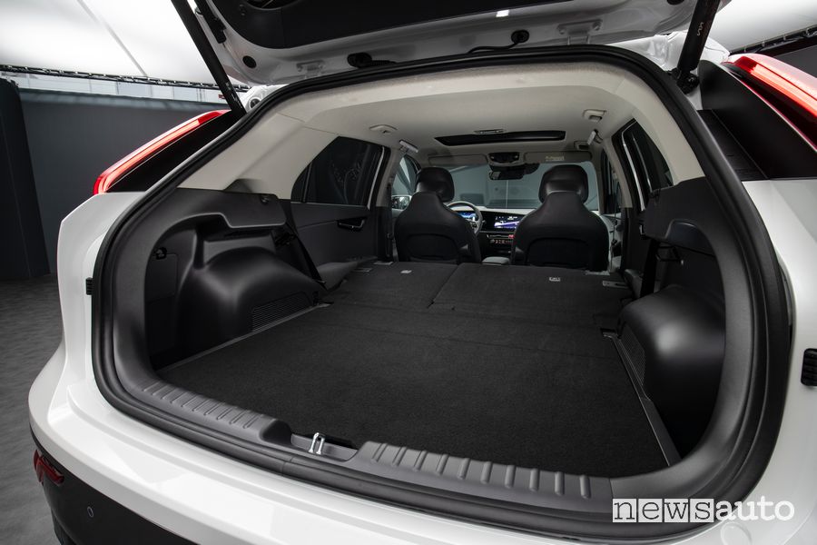 Bagagliaio abitacolo illuminato nuova Kia Niro EV