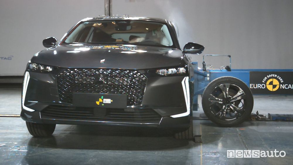 DS4 crash test Euro NCAP