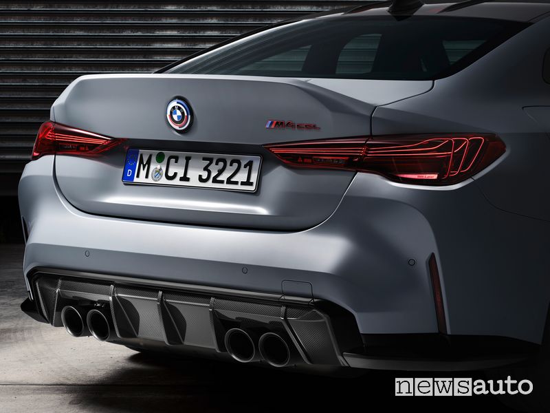 Scarico posteriore nuova BMW M4 CSL