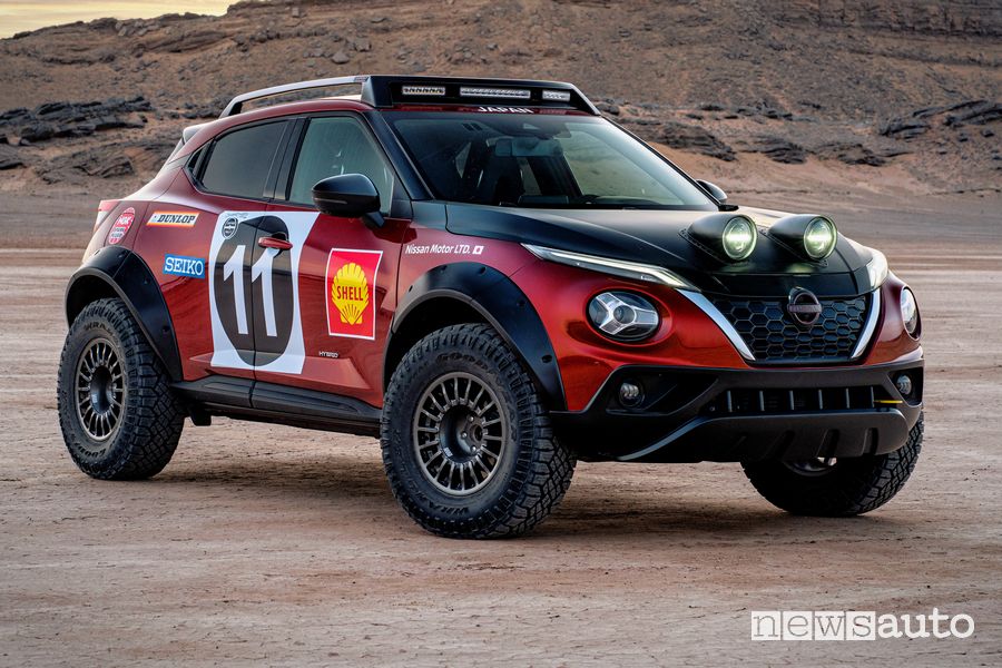 Vista di profilo Nissan JUKE Hybrid Rally