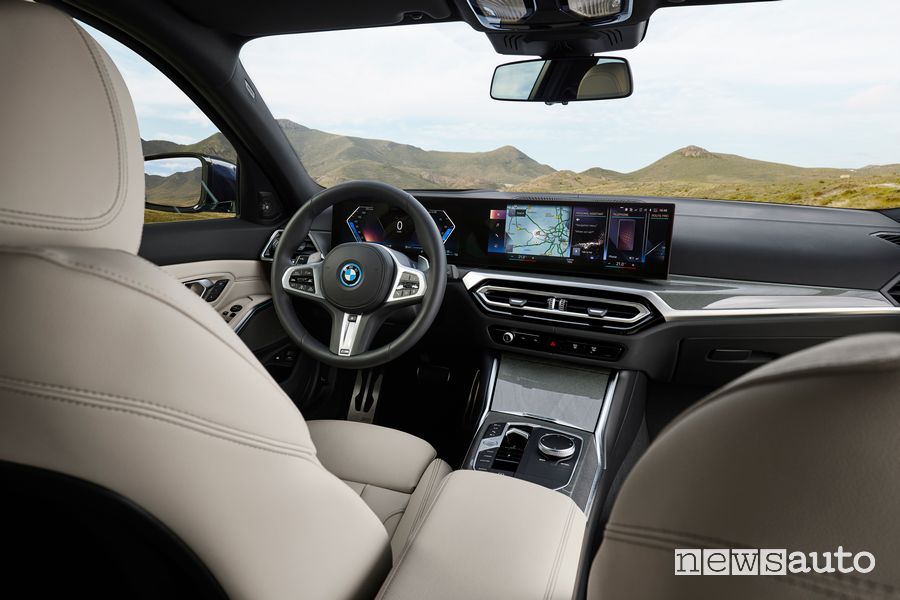 Abitacolo nuova BMW Serie 3 Touring