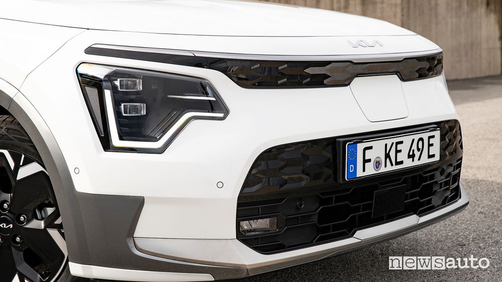 Paraurti anteriore nuova Kia Niro EV elettrica