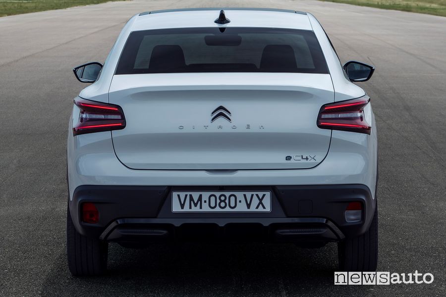 Paraurti posteriore Citroën ë-C4 X elettrica