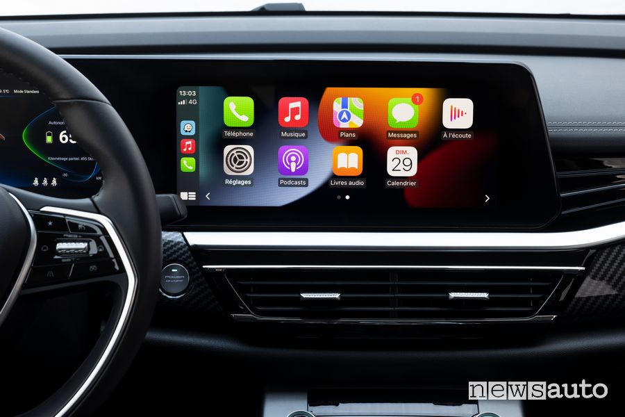 Display Apple CarPlay abitacolo Mobilize Limo