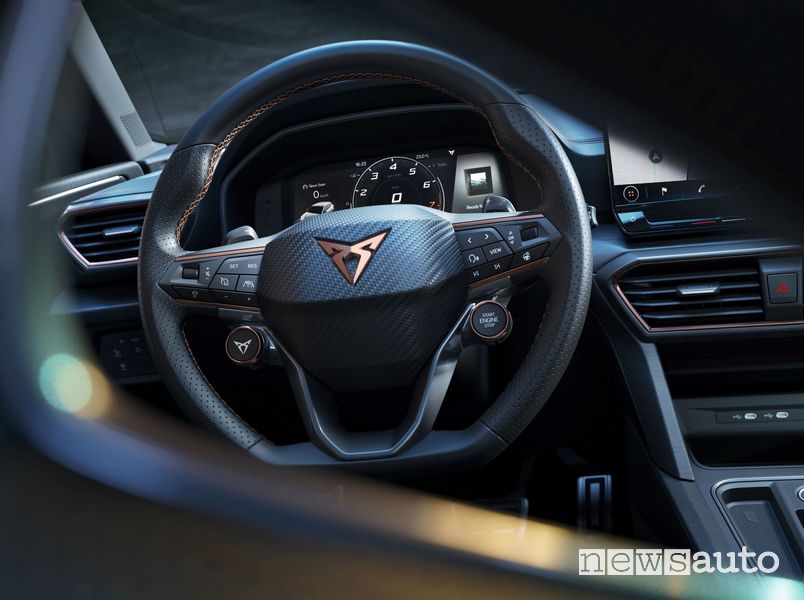 Volante abitacolo Cupra Leon VZ Carbon