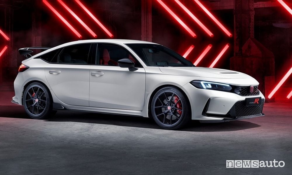 Vista di profilo nuova Honda Civic Type R