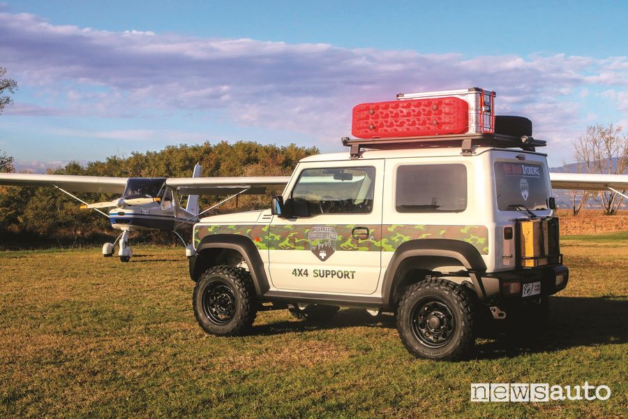 Vista posteriore Suzuki Jimny PRO