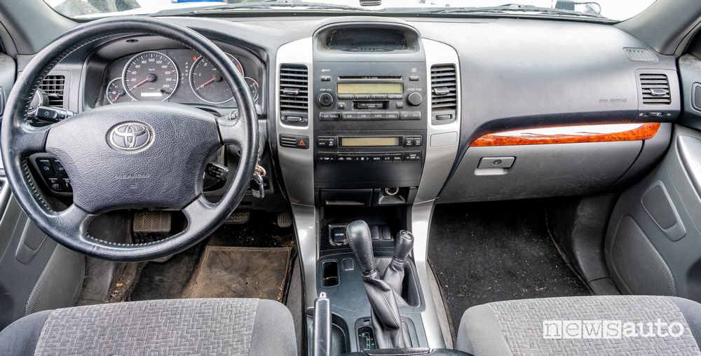 Abitacolo Land Crusier Prado J12