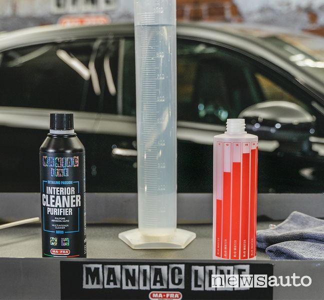 Come pulire l'abitacolo dell'auto con Interior Cleaner Purifier