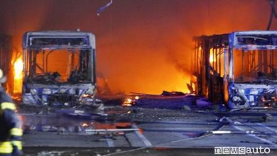 Autobus elettrici a fuoco, allarme sicurezza in Germania
