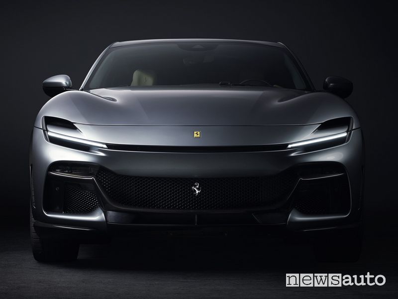 Frontale Ferrari Purosangue SUV