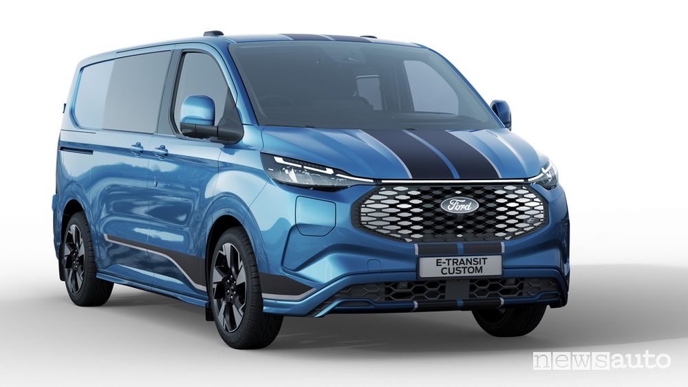 Vista di profilo Ford E-Transit Custom