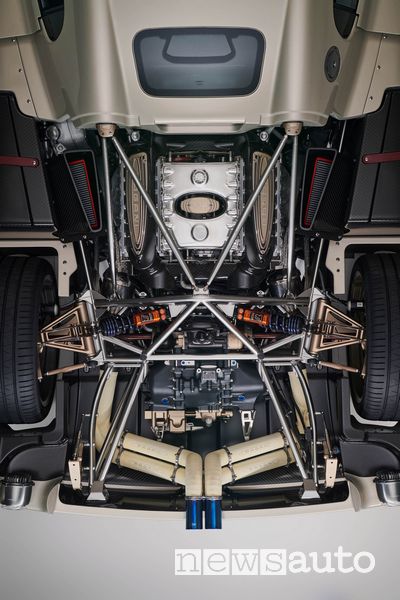 Motore V12 AMG Pagani Utopia