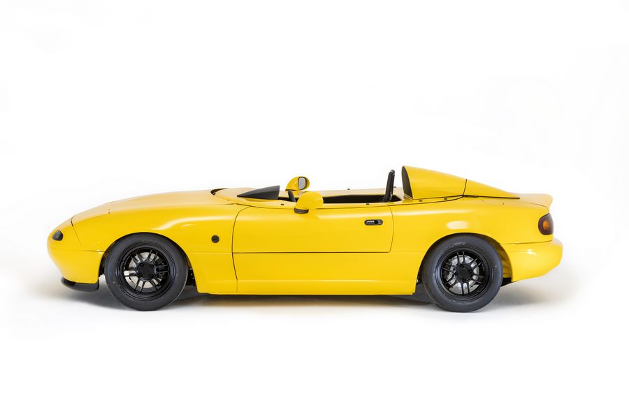 Vista laterale Mazda MX-5 NM Concept by Gorgona Cars