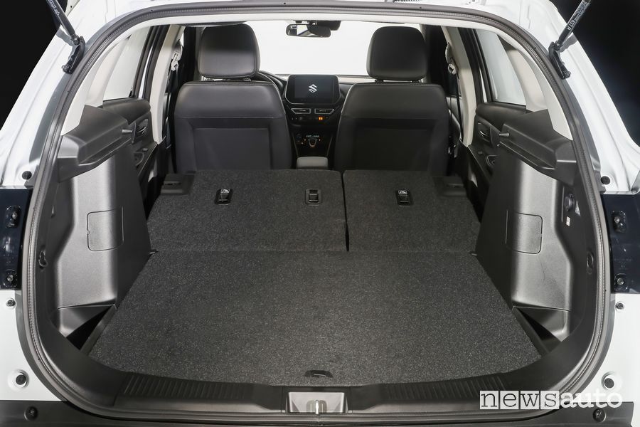 Bagagliaio abitacolo Suzuki S-Cross Hybrid 1.5 140 Volt