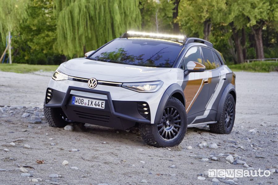 Vista di profilo Volkswagen ID. XTREME