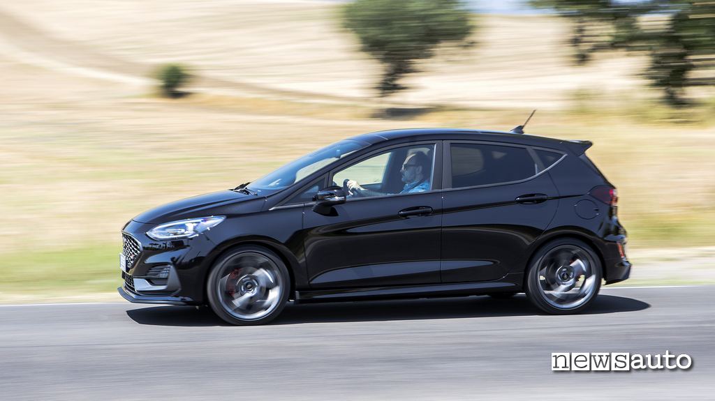 laterale Ford Fiesta ST 2022