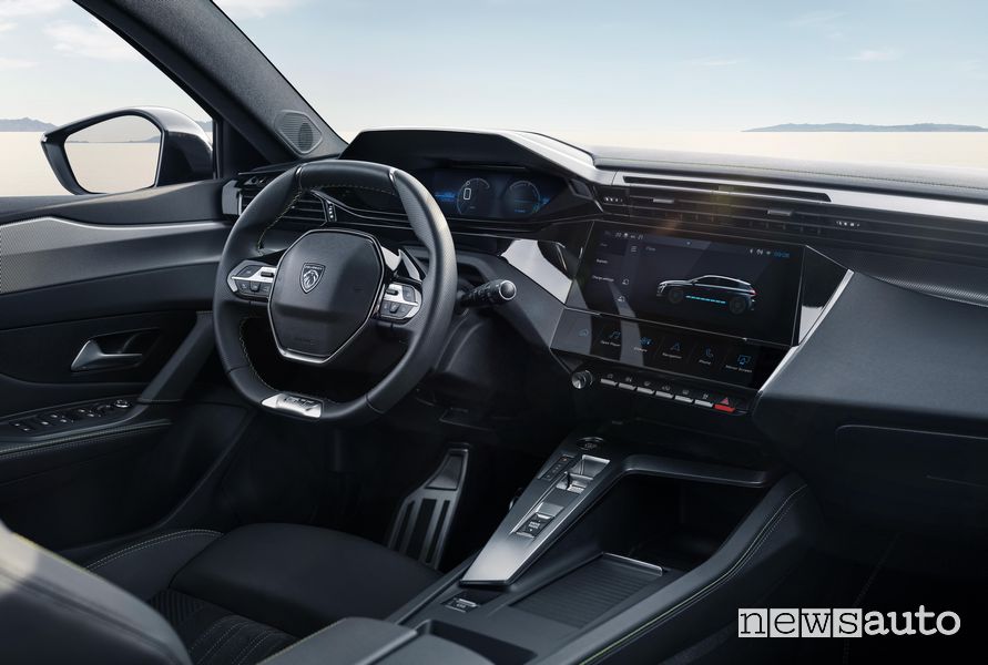abitacolo della Peugeot e-308 con i-Cockpit di nuova generazione