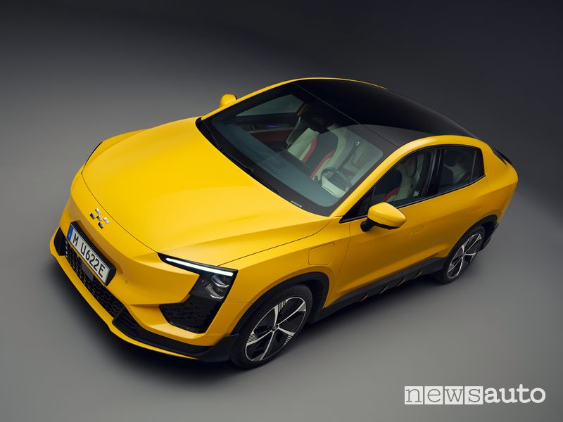 Aiways U6 SUV Coupé tetto bicolore