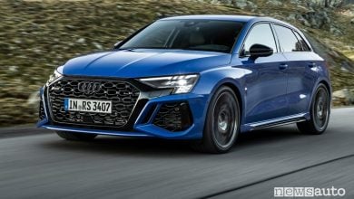 Audi RS 3 Sportback performance edition anteiore 3/4 su strada