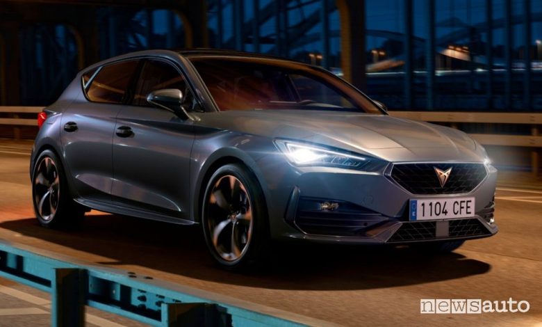 Cupra Leon ibrida mild-hybrid, caratteristiche e prezzi