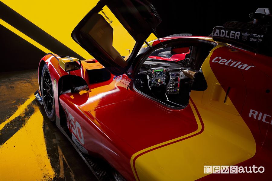 Abitacolo Ferrari 499P Hypercar Le Mans