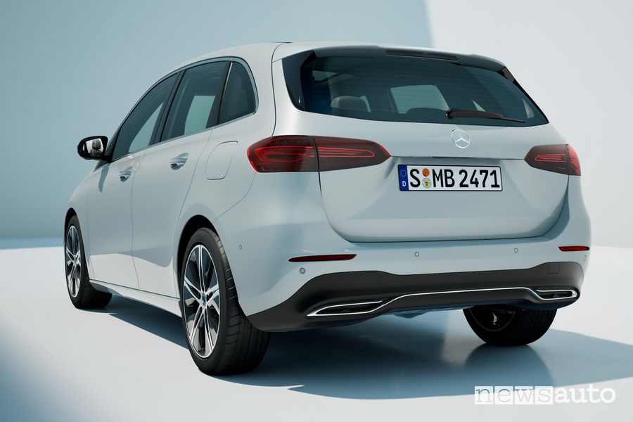 Vista posteriore nuova Mercedes-Benz Classe B