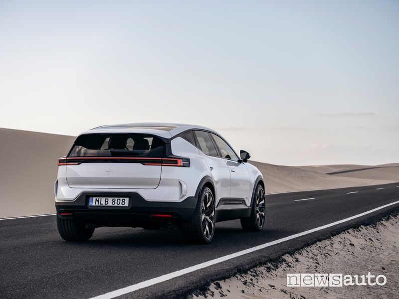 Vista posteriore Polestar 3